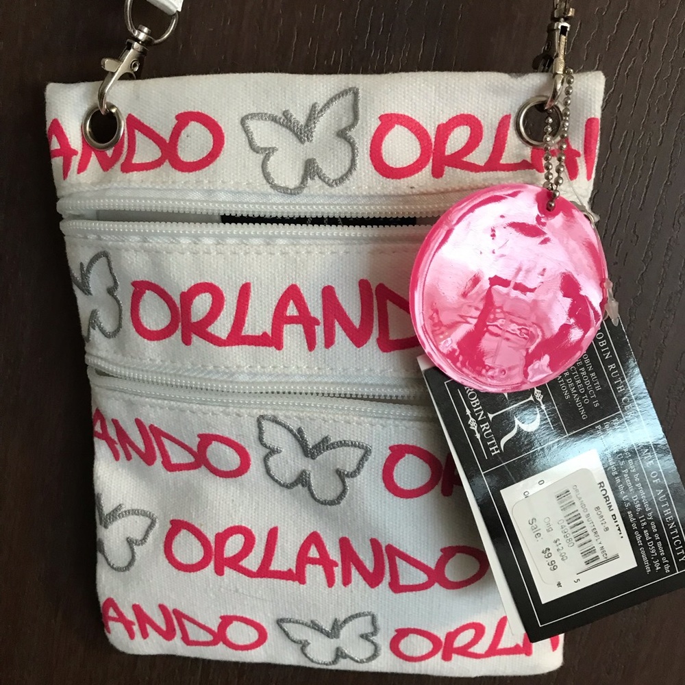Small Crossbody - Picture 2 of 5